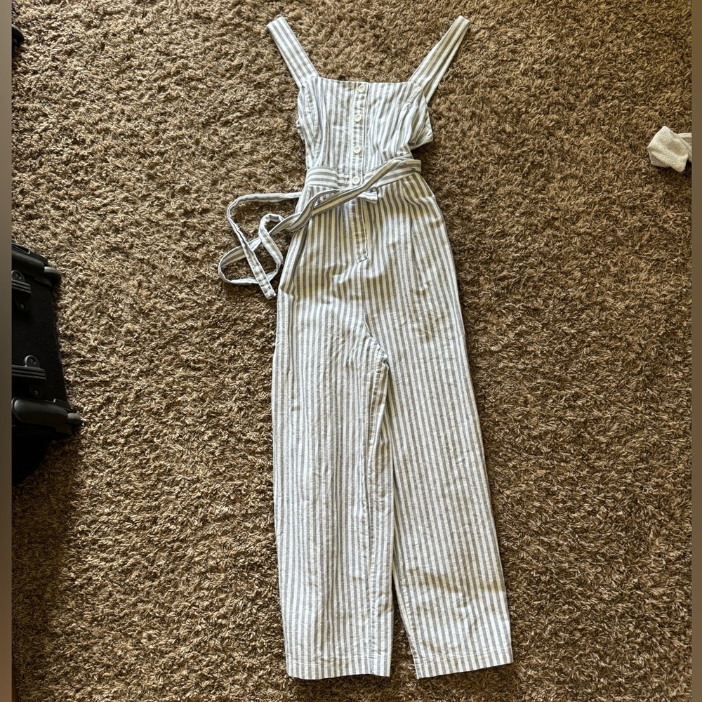 Size S Forever 21 Summer Jumpsuit
